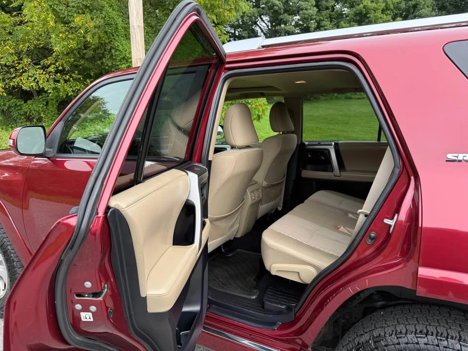 2013 Toyota 4Runner 5th Gen - Image 8 of 13
