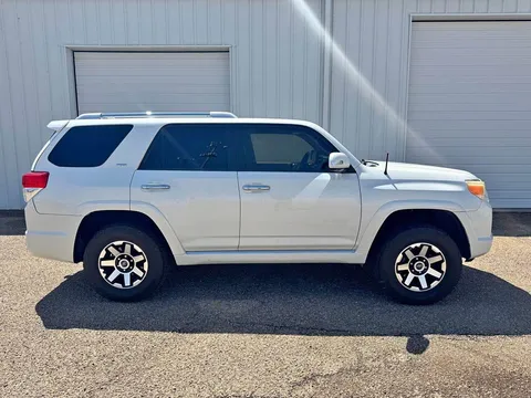 2013 Toyota 4Runner SR5 Sport Utility 4D