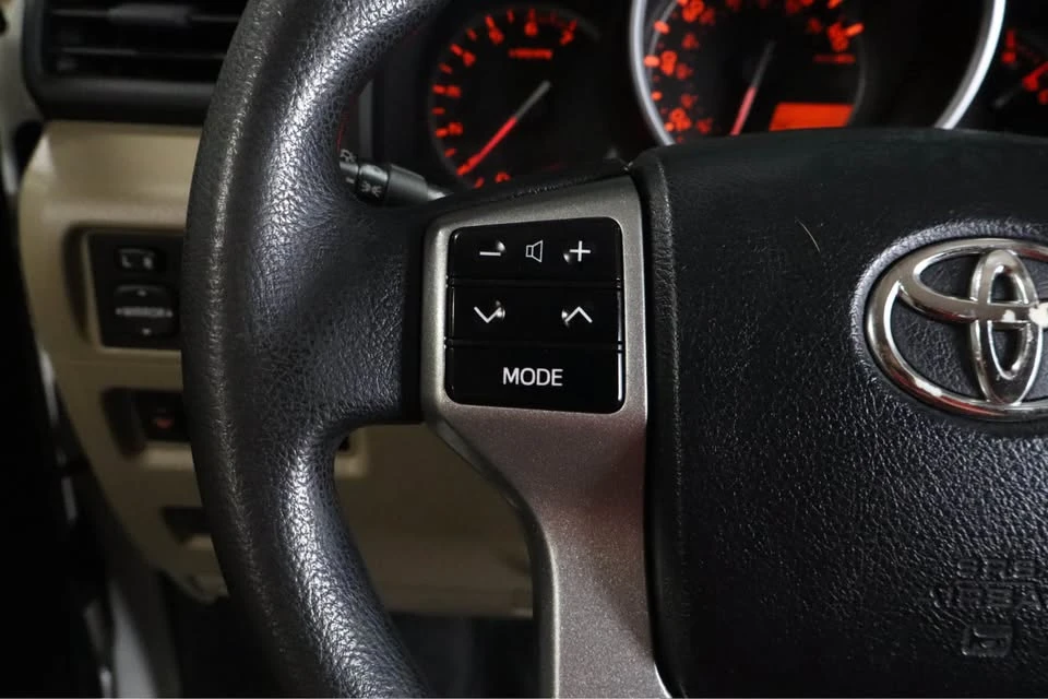 2013 Toyota 4Runner 5th Gen - Image 18 of 20