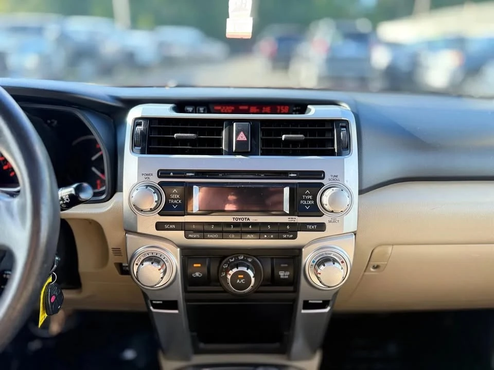 2013 Toyota 4Runner 5th Gen - Image 19 of 20