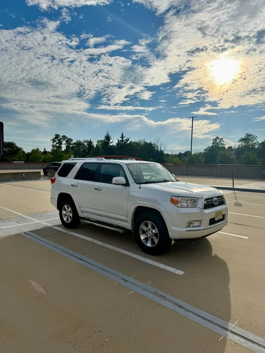 2013 Toyota 4Runner 5th Gen - Image 6 of 10