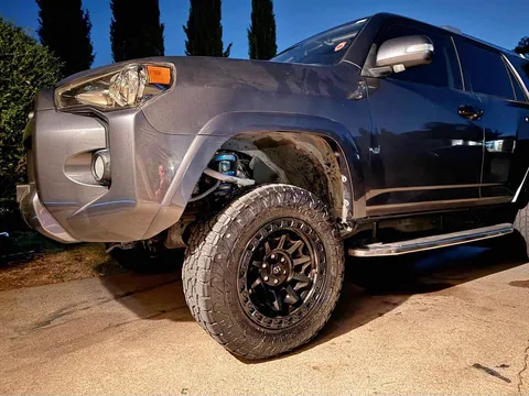 2013 Toyota 4Runner SR5 Sport Utility 4D
