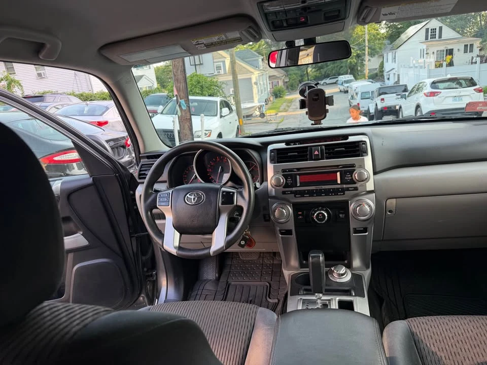 2013 Toyota 4Runner 5th Gen - Image 8 of 14