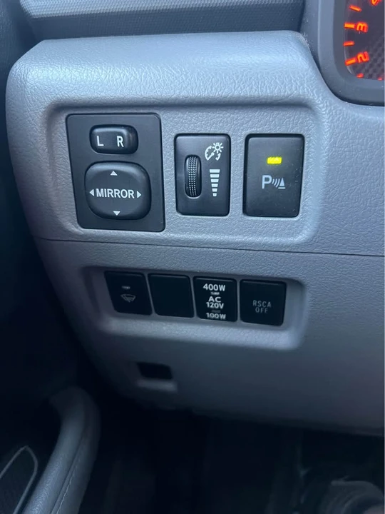 2013 Toyota 4Runner 5th Gen - Image 19 of 20