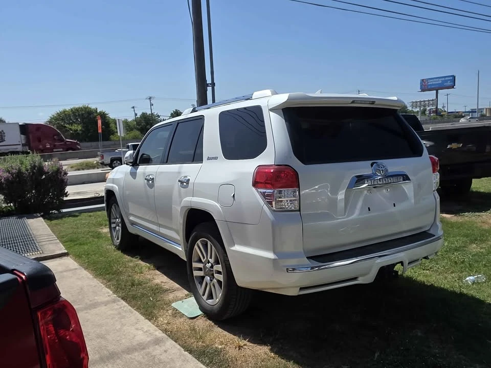 2013 Toyota 4Runner 5th Gen - Image 4 of 9