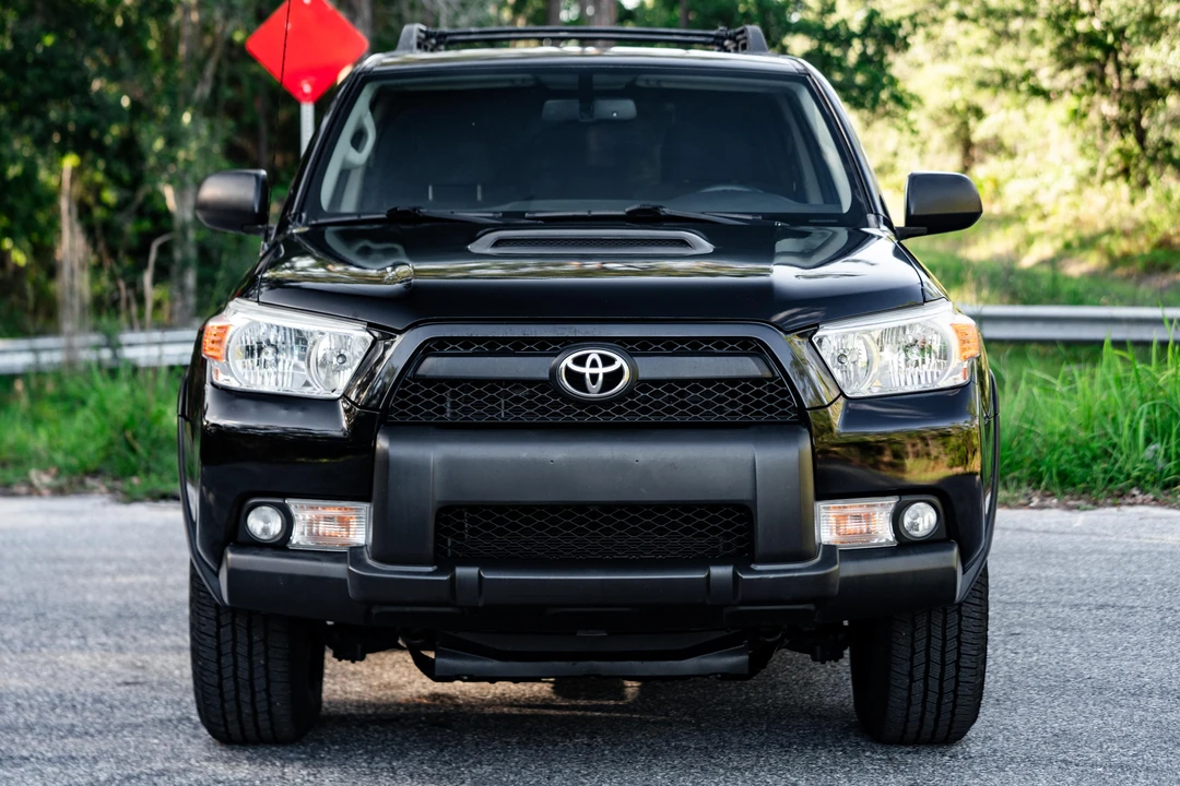 2013 Toyota 4Runner 5th Gen - Image 2 of 31