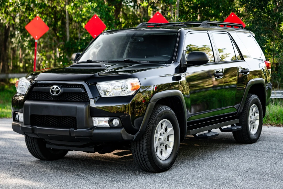 2013 Toyota 4Runner 5th Gen - Image 9 of 31