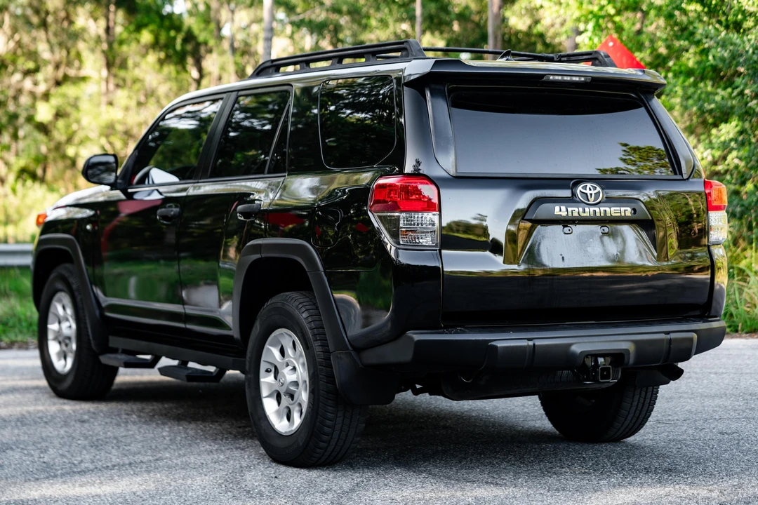 2013 Toyota 4Runner 5th Gen - Image 16 of 31