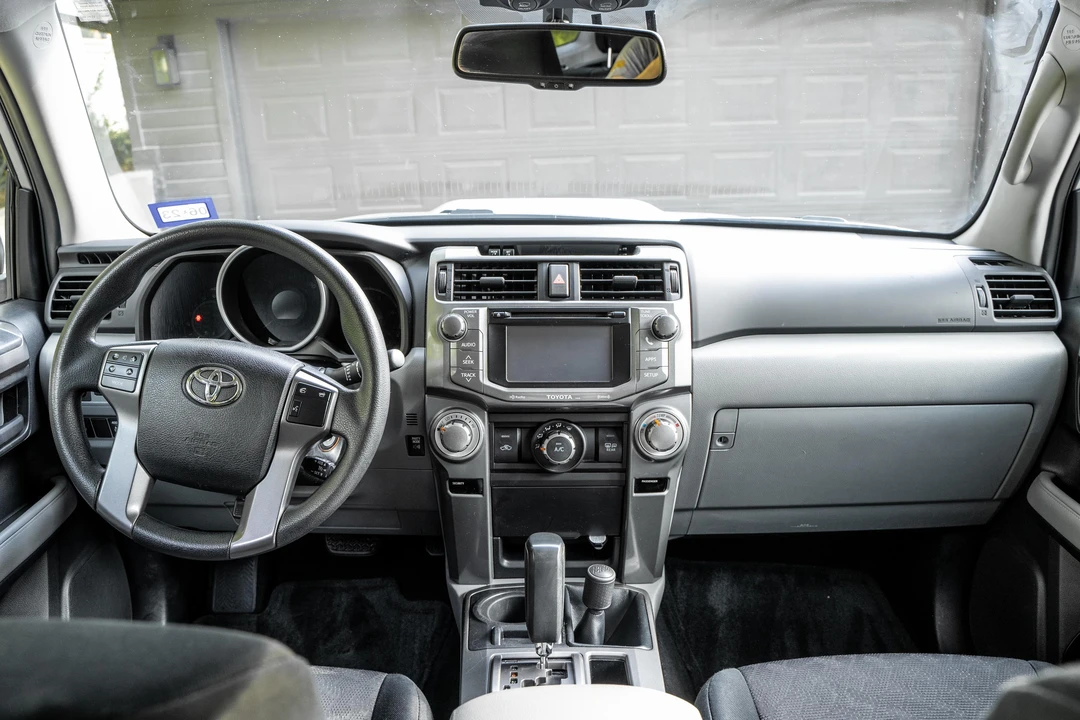 2013 Toyota 4Runner 5th Gen - Image 16 of 31