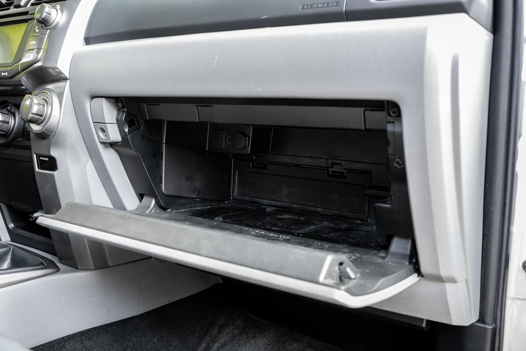 2013 Toyota 4Runner 5th Gen - Image 29 of 31