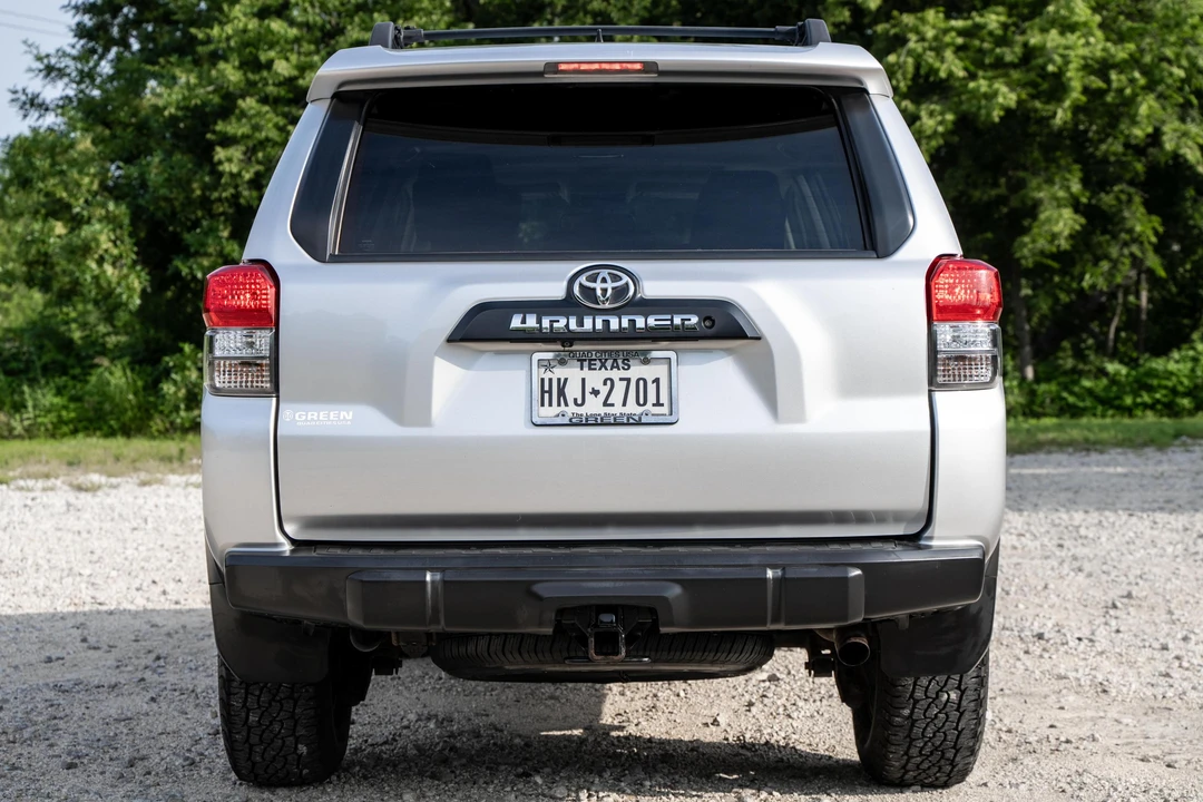 2013 Toyota 4Runner 5th Gen - Image 5 of 31
