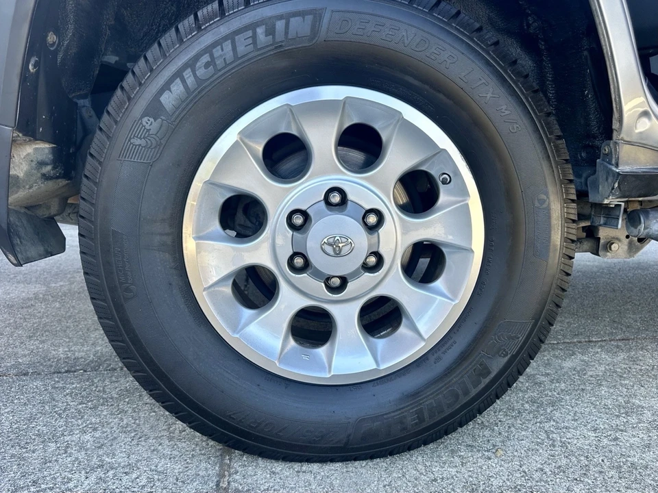 2013 Toyota 4Runner 5th Gen - Image 12 of 21