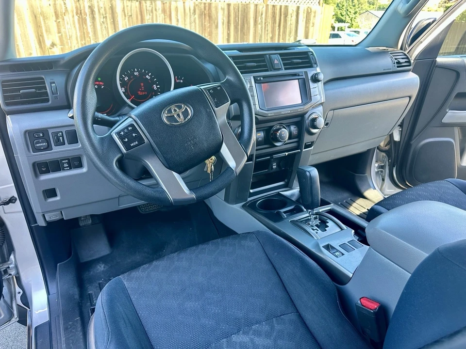 2013 Toyota 4Runner 5th Gen - Image 19 of 21
