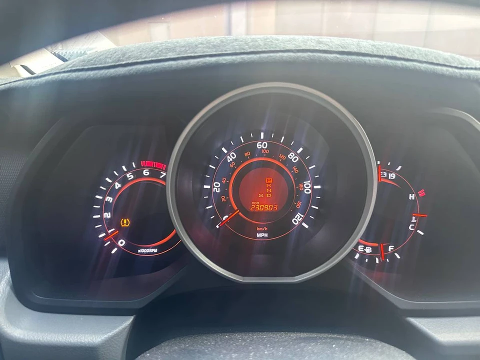 2013 Toyota 4Runner - Image 12 of 17