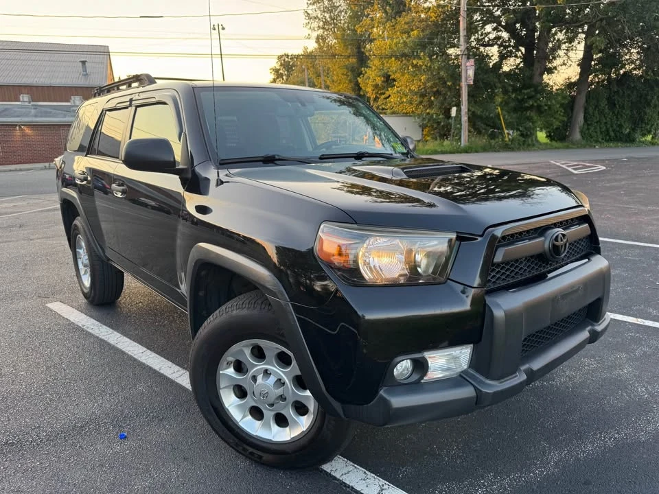 2013 Toyota 4Runner 5th Gen - Image 2 of 20