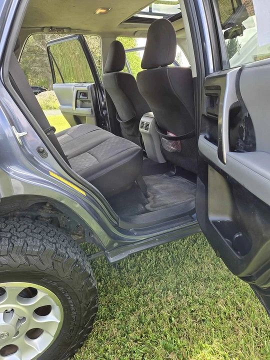 2013 Toyota 4Runner 5th Gen - Image 15 of 20