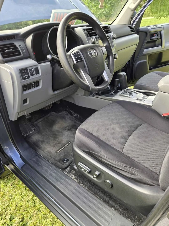 2013 Toyota 4Runner 5th Gen - Image 8 of 20