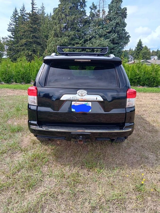 2013 Toyota 4Runner 5th Gen - Image 4 of 10