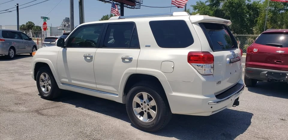 2013 Toyota 4Runner 5th Gen - Image 6 of 20
