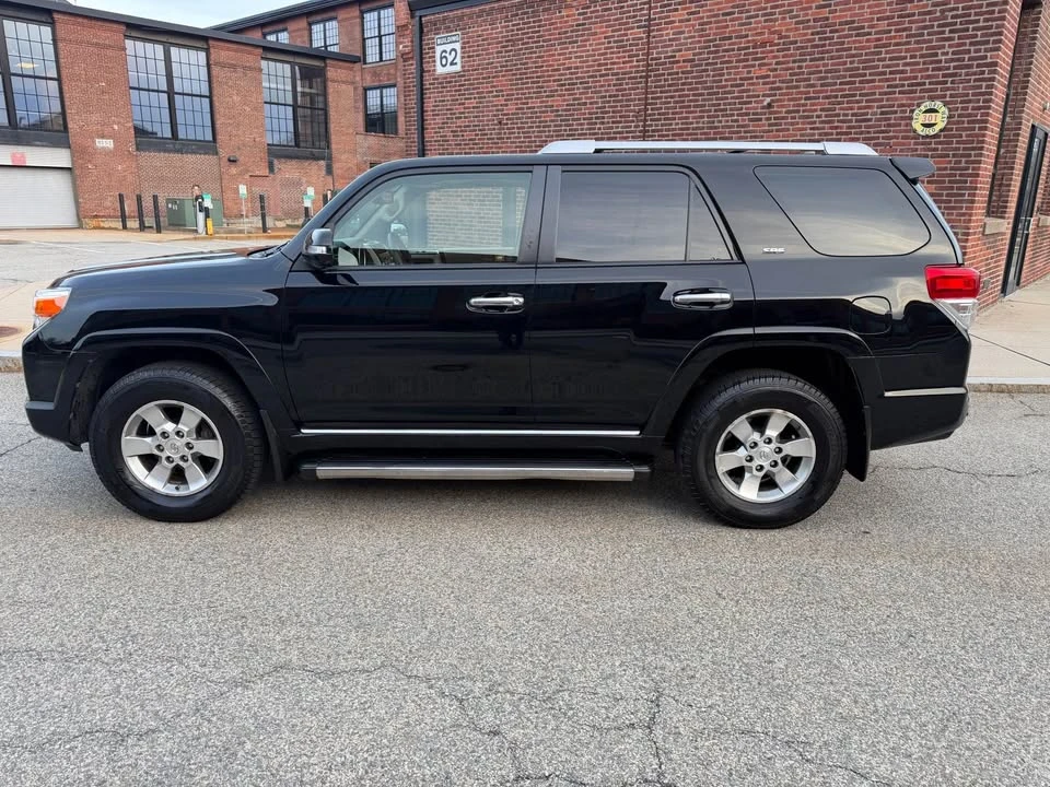2013 Toyota 4Runner 5th Gen - Image 2 of 12
