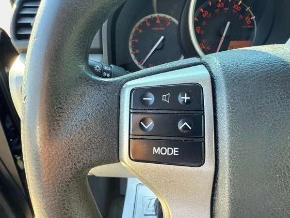 2013 Toyota 4Runner 5th Gen - Image 7 of 12
