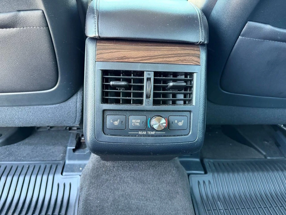 2013 Toyota Avalon 4th Gen - Image 15 of 31