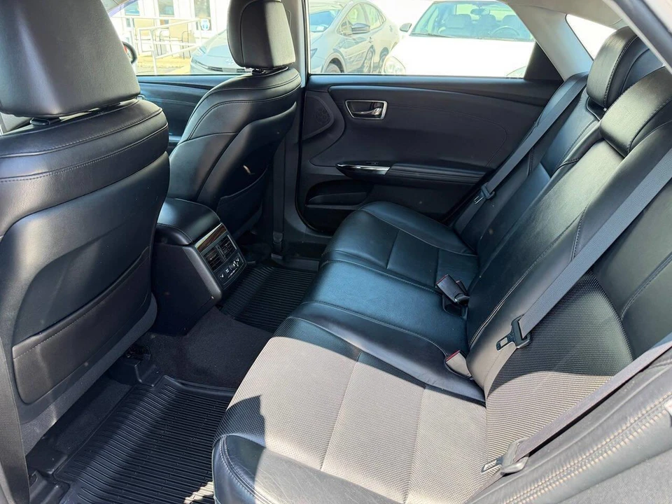 2013 Toyota Avalon 4th Gen - Image 14 of 31
