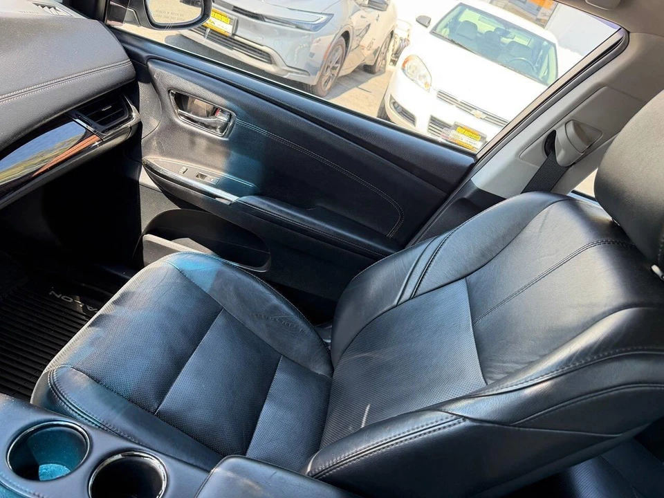 2013 Toyota Avalon 4th Gen - Image 12 of 31