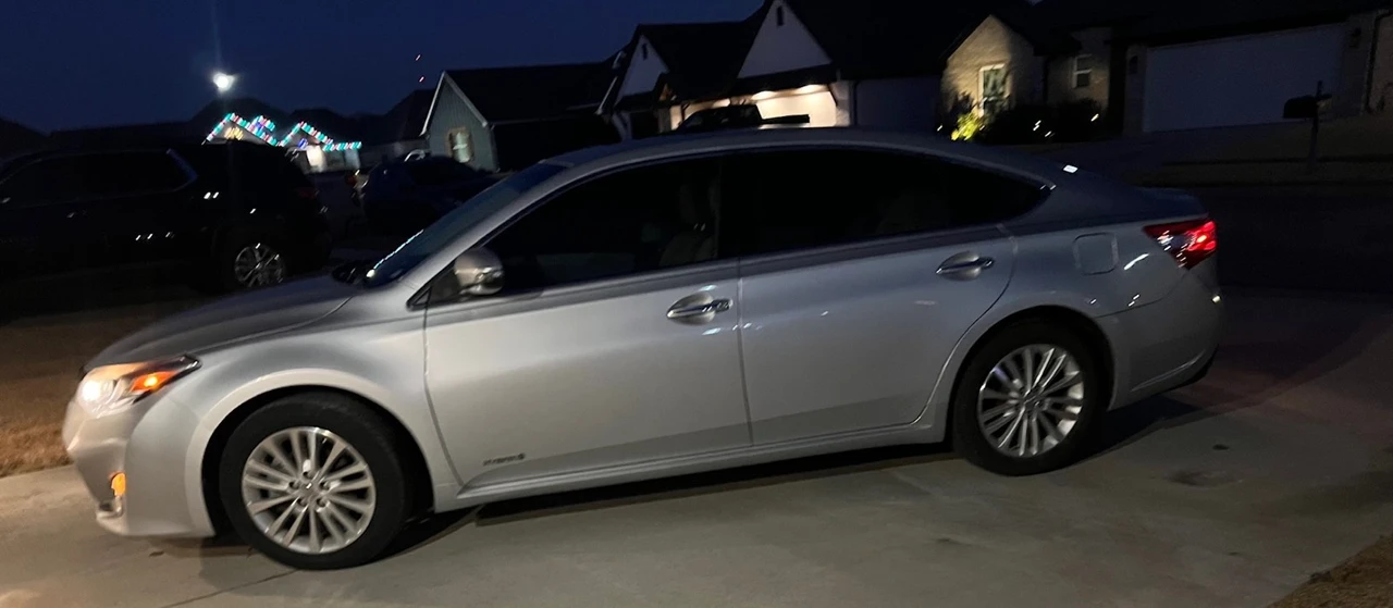 2013 Toyota Avalon 4th Gen - Image 16 of 21