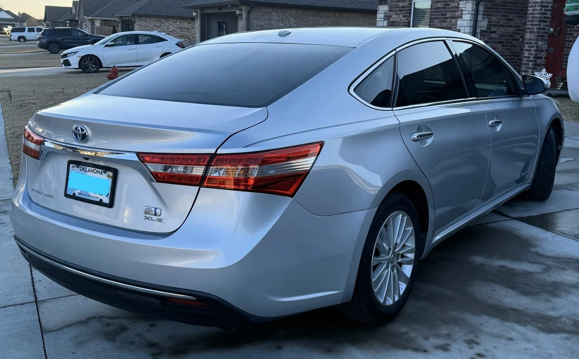 2013 Toyota Avalon 4th Gen - Image 3 of 21