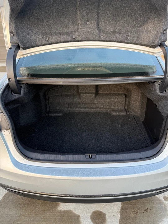 2013 Toyota Avalon 4th Gen - Image 11 of 21
