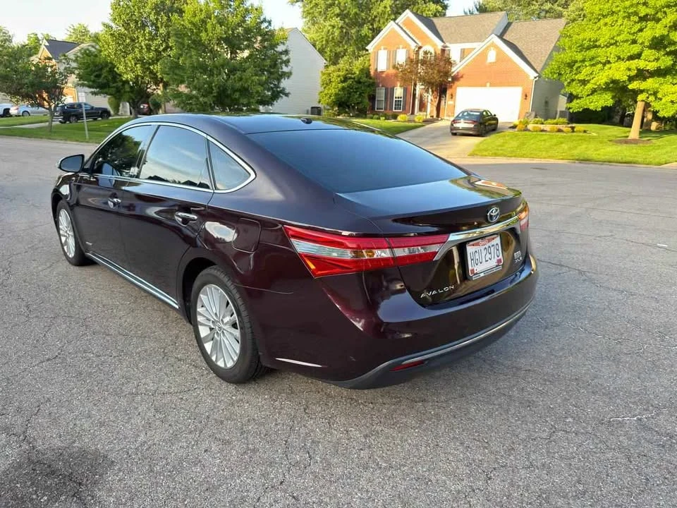 2013 Toyota Avalon 4th Gen - Image 3 of 15