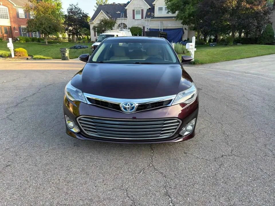 2013 Toyota Avalon 4th Gen - Image 6 of 15