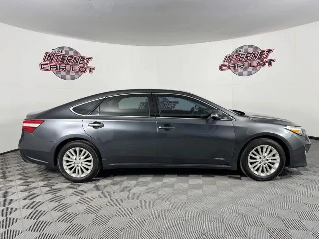 2013 Toyota Avalon 4th Gen - Image 8 of 12
