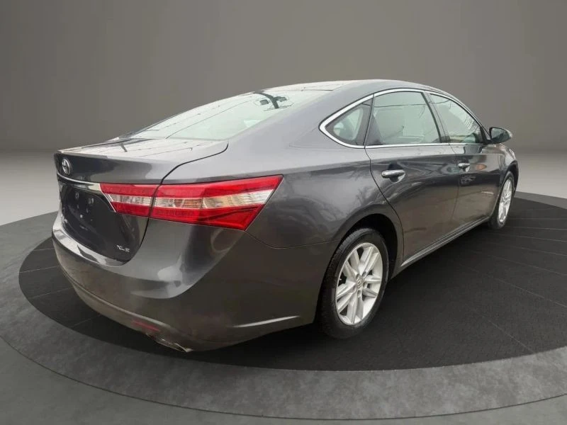 2013 Toyota Avalon 4th Gen - Image 5 of 12