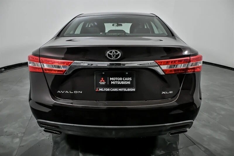 2013 Toyota Avalon 4th Gen - Image 9 of 21
