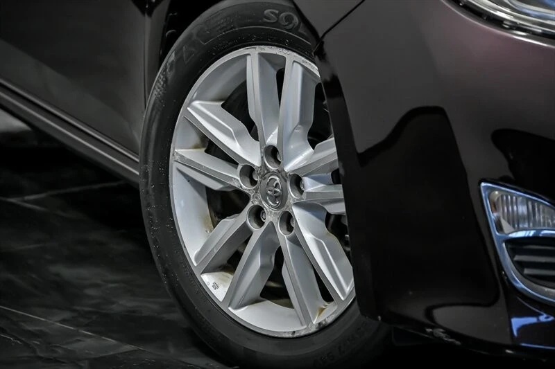 2013 Toyota Avalon 4th Gen - Image 3 of 21