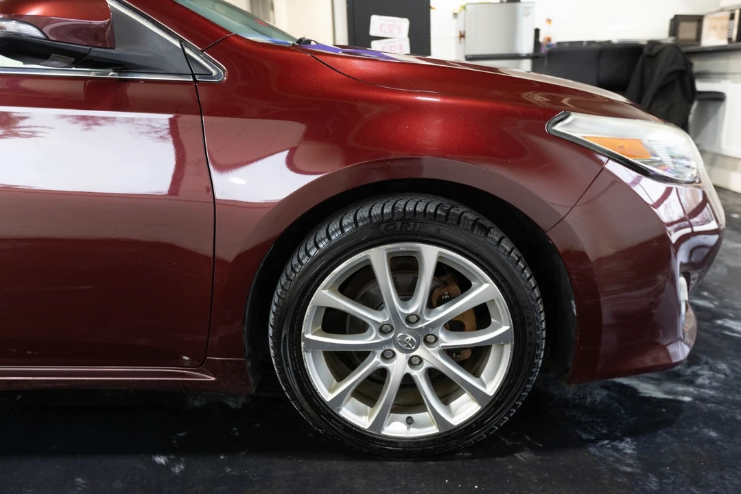 2013 Toyota Avalon 4th Gen - Image 18 of 21