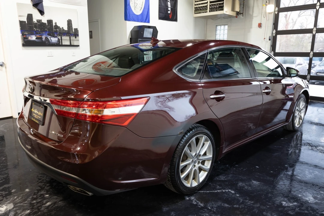 2013 Toyota Avalon 4th Gen - Image 13 of 21