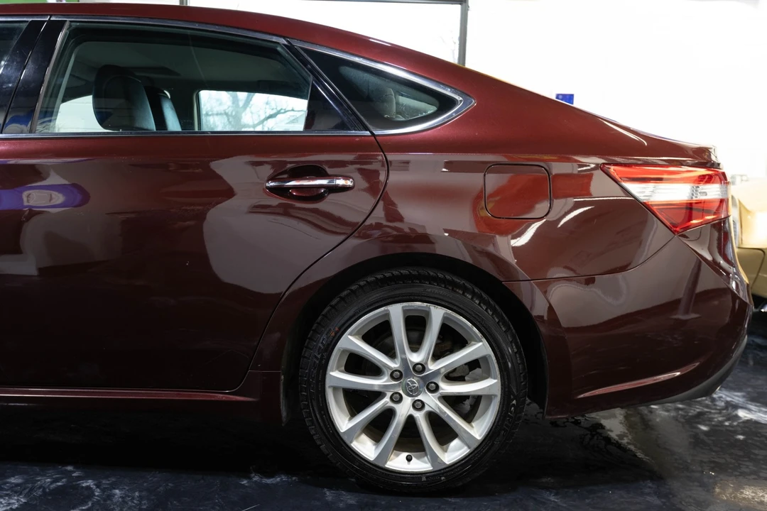 2013 Toyota Avalon 4th Gen - Image 7 of 21
