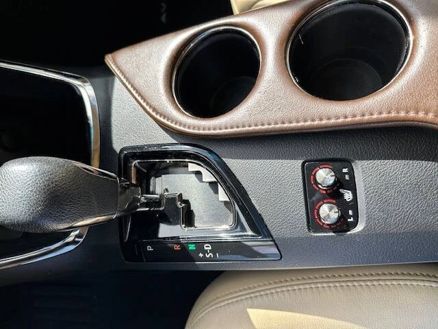 2013 Toyota Avalon 4th Gen - Image 16 of 21