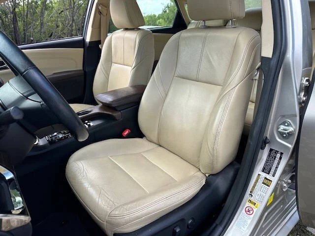 2013 Toyota Avalon 4th Gen - Image 21 of 21