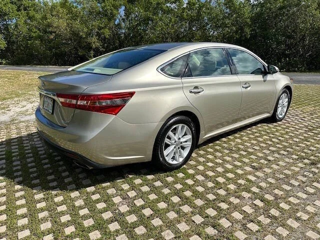2013 Toyota Avalon 4th Gen - Image 5 of 21