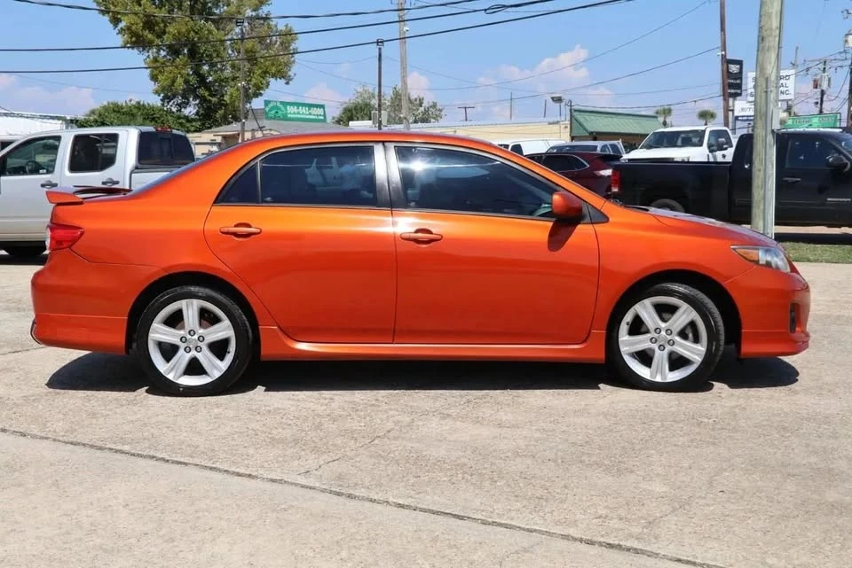 2013 Toyota Corolla 10th Gen - Image 5 of 17