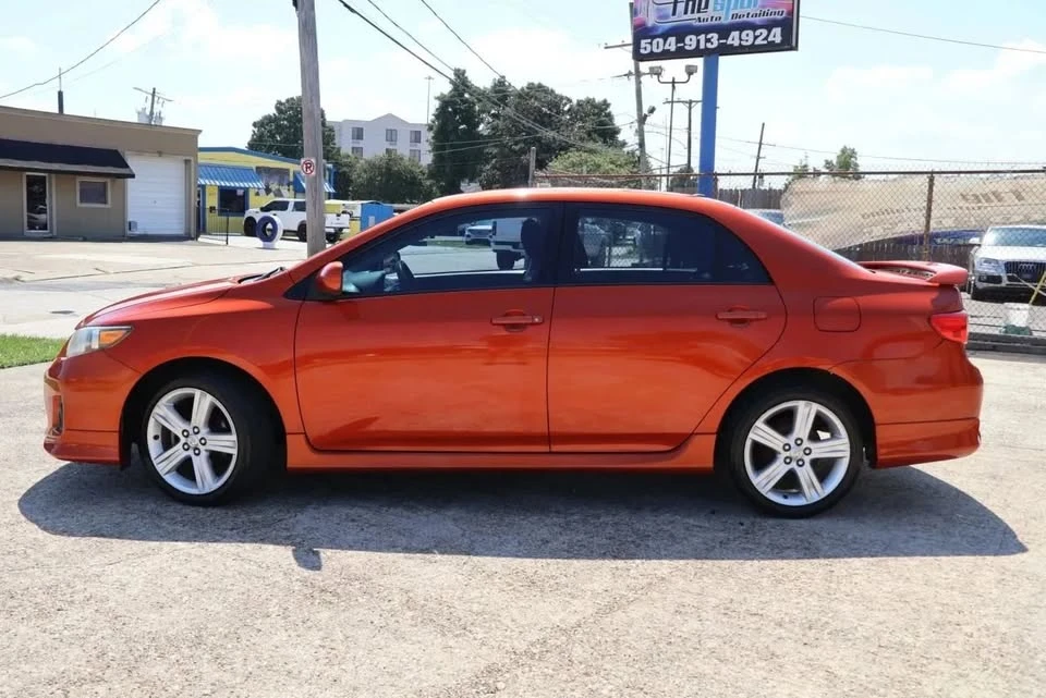 2013 Toyota Corolla 10th Gen - Image 2 of 17