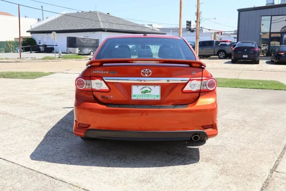 2013 Toyota Corolla 10th Gen - Image 16 of 17