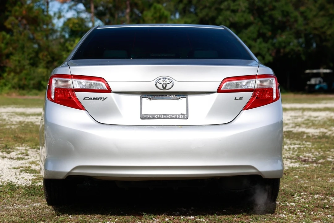 2013 Toyota Camry 7th Gen - Image 7 of 21
