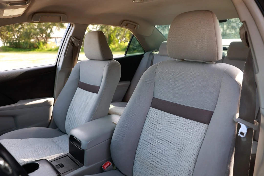 2013 Toyota Camry 7th Gen - Image 6 of 21