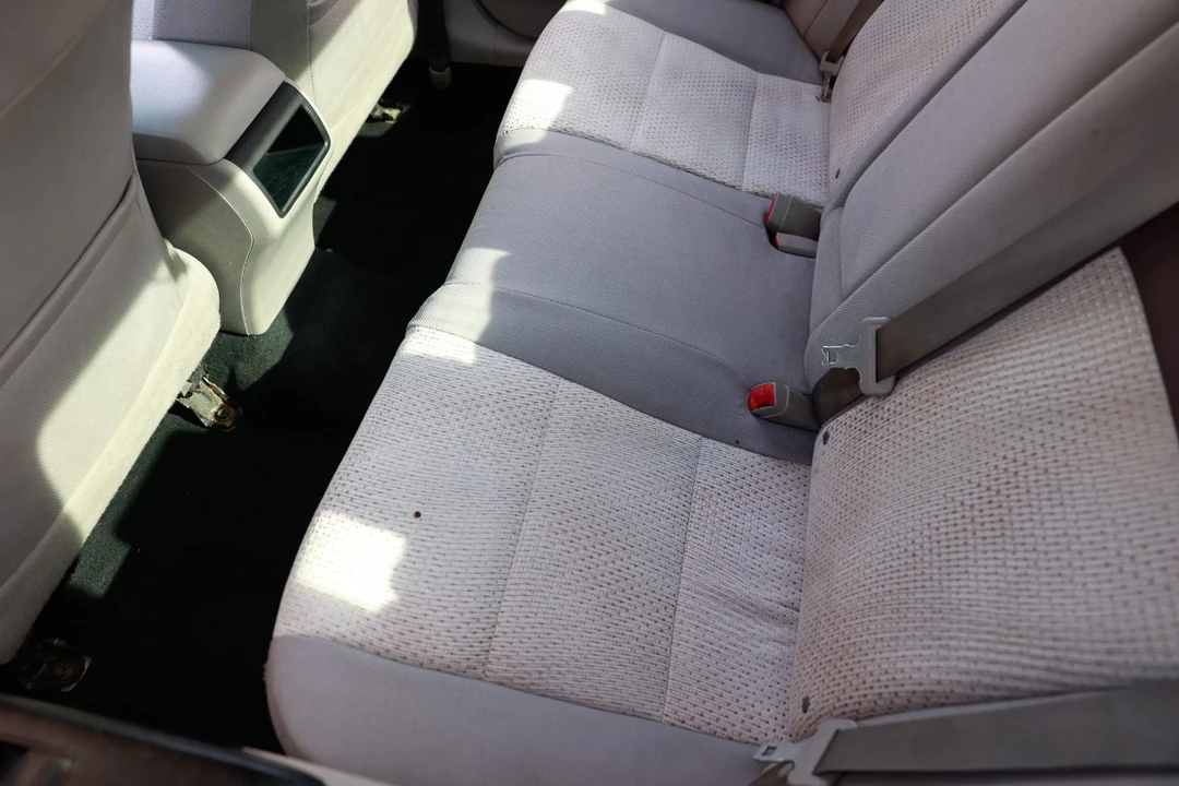 2013 Toyota Camry 7th Gen - Image 10 of 21