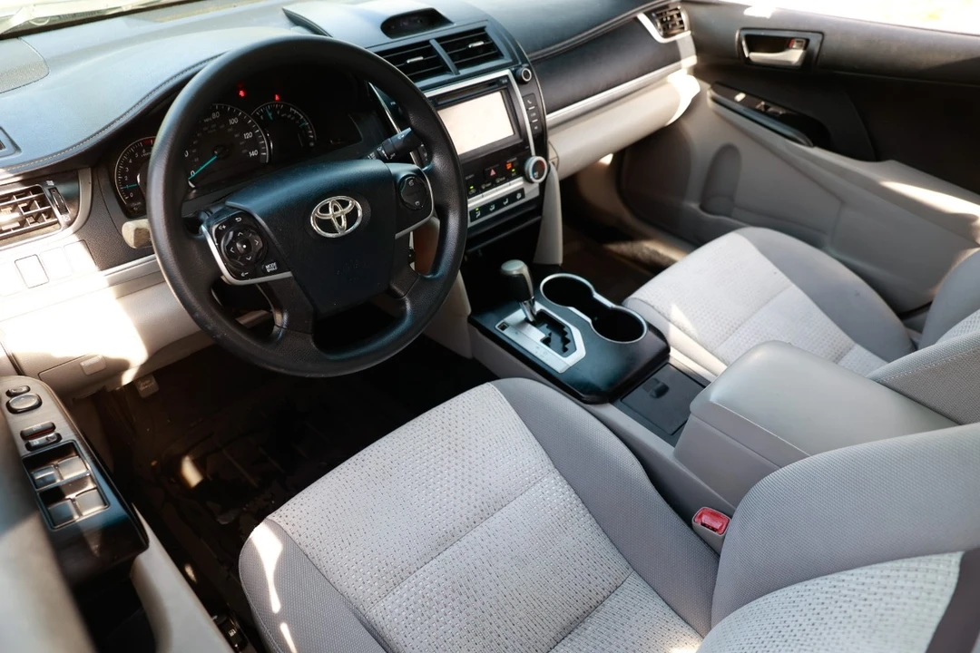 2013 Toyota Camry 7th Gen - Image 4 of 21